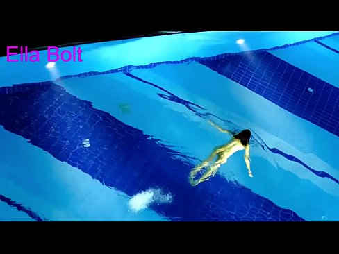 ❤️ Ik kin net ophâlde te sjen, jonge blonde fongen neaken swimmen yn ELLA BOLT resort pool ❤️❌ Anale porno by porno fy.hentaibar-com.ru ❌