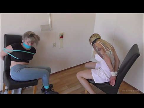 ❤️ Ferslave / fêstbûn en gagged / famke yn need ❤️❌ Anale porno by porno fy.hentaibar-com.ru ❌